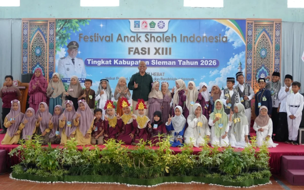Thumbnail Berita - FASI XIII Sleman Diikuti 720 Santri, Bupati Harda Tegaskan Komitmen Kuatkan Generasi Qur’ani