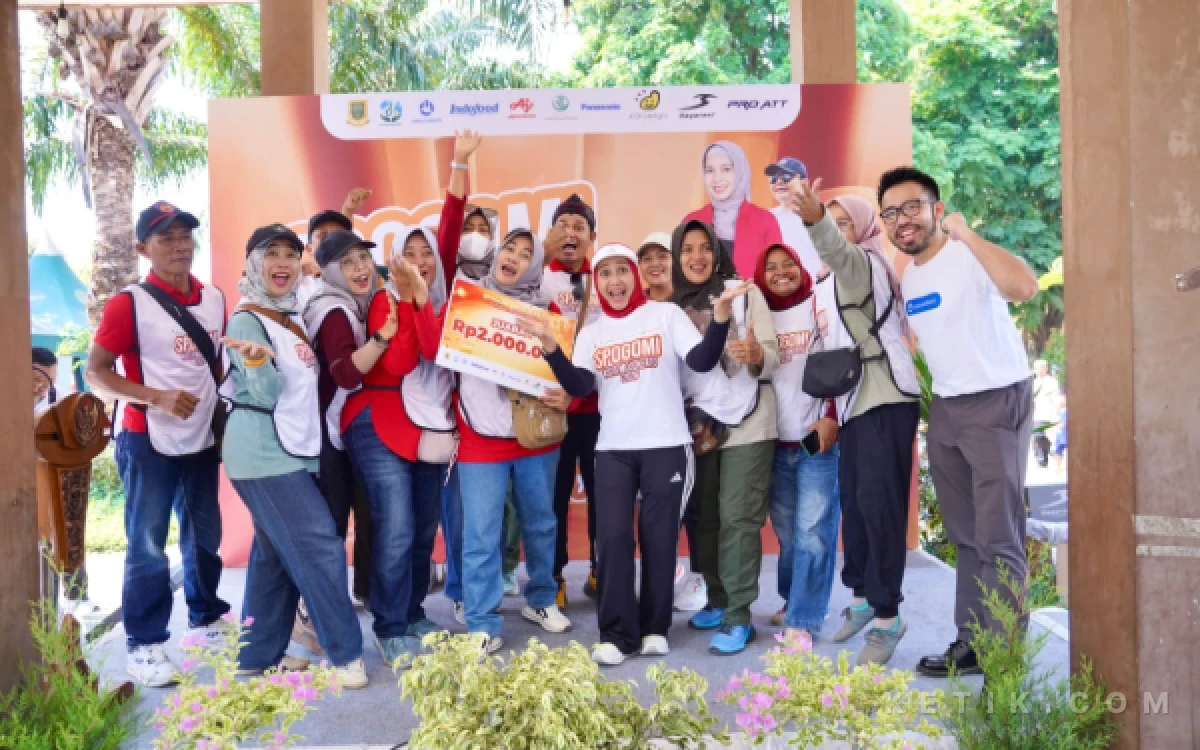 Thumbnail Berita - Bukan Sekadar Pungut Sampah, Wali Kota Mojokerto Ning Ita Dorong Kolaborasi Lingkungan Lewat Spogomi
