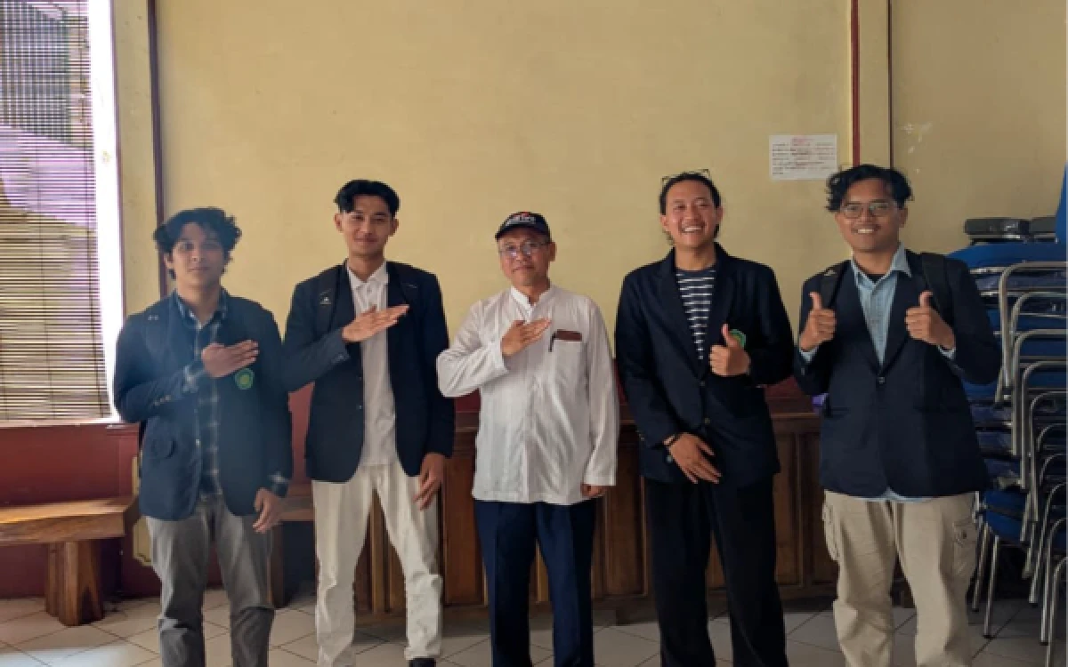 Thumbnail Berita - Mahasiswa UIN Malang Turun ke Gubug Klakah, Digitalisasi Desa hingga UMKM Jadi Sasaran Pemberdayaan
