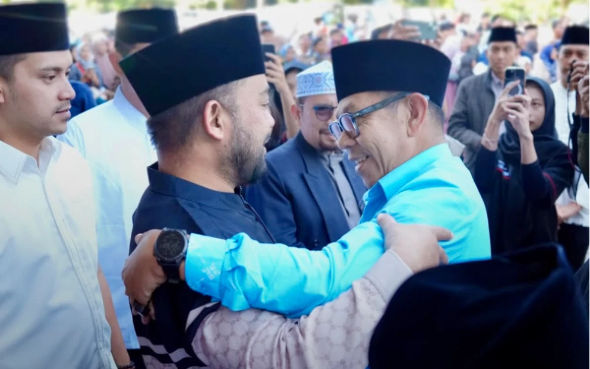Thumbnail Berita - Jemaah Haji Kota Batu Pulang dengan Selamat dan Sehat, Wali Kota Cak Nur Sampaikan Pesan Khusus