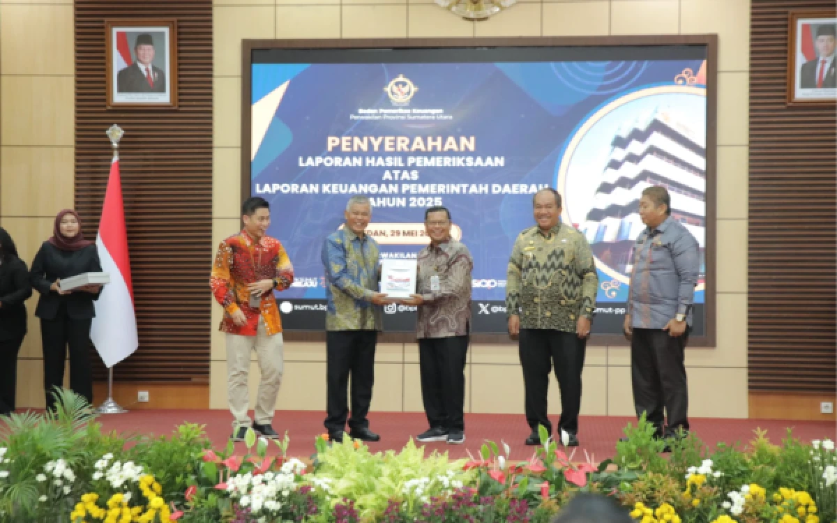 Thumbnail Berita - Penyerahan LHP LKPD 2025, Pemkab Asahan Raih Opini WTP untuk Kesepuluh Kalinya