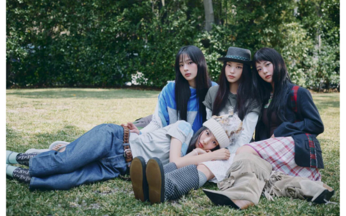 Thumbnail Berita - Tandai Ulang Tahun ke-4, NewJeans Umumkan Comeback dengan 4 Member