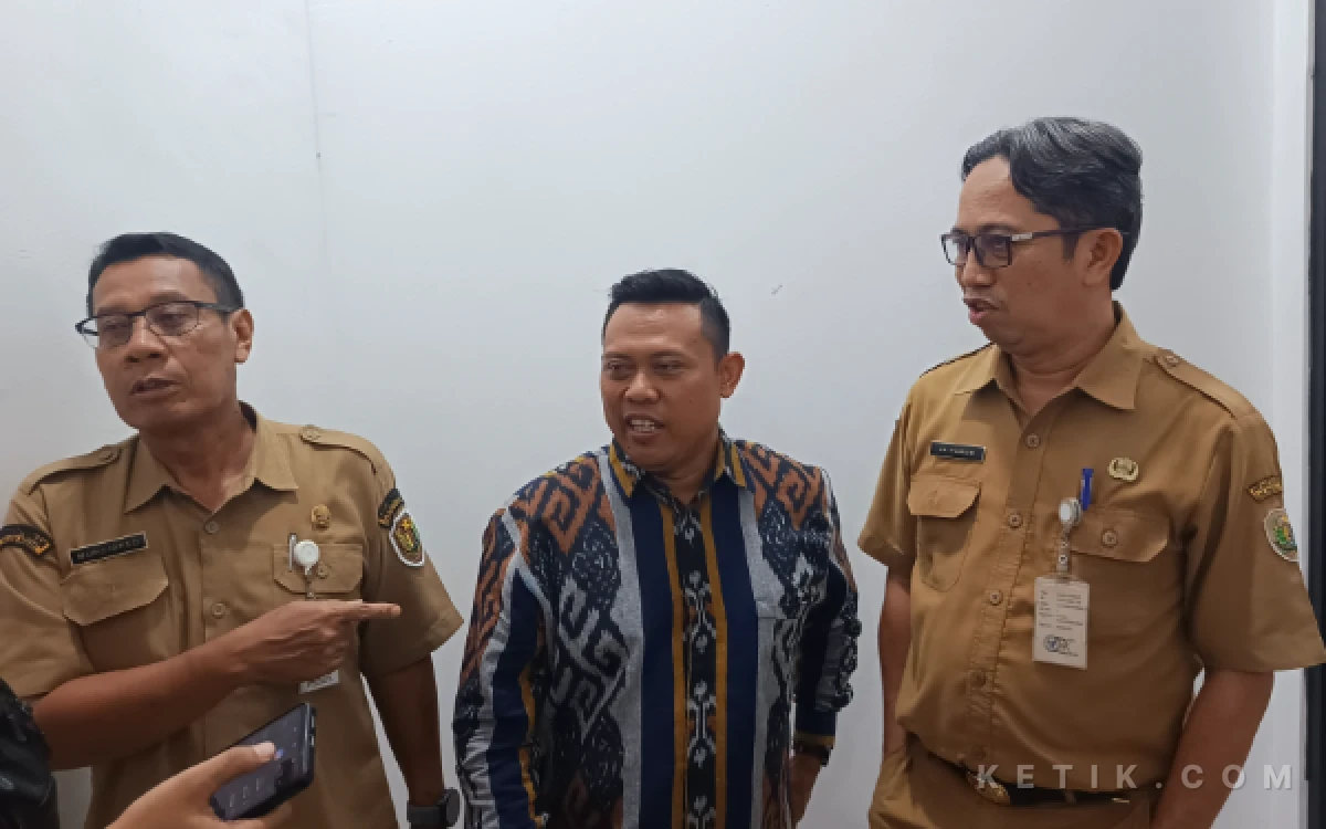 Thumbnail Berita - Jalan Rusak di Pekalongan Segera Diperbaiki, Pemkab Mulai Pengerjaan Pekan Depan
