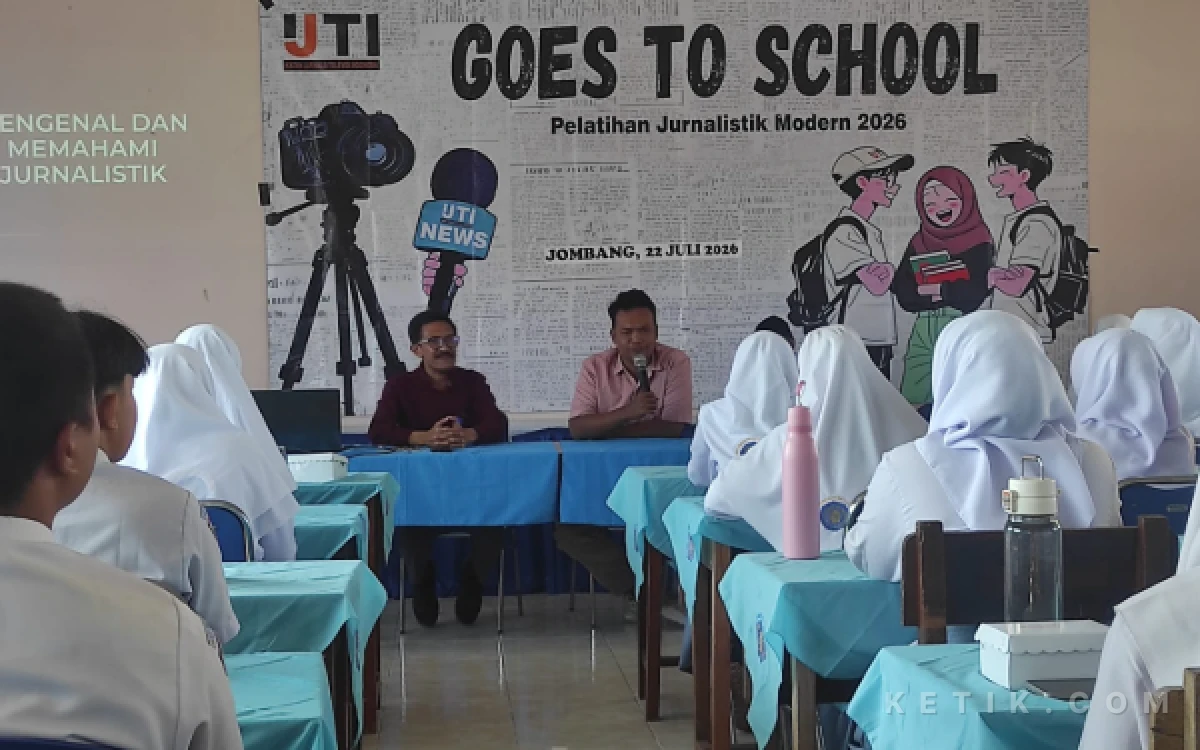 Thumbnail Berita - Pelatihan Jurnalistik Modern, IJTI Jombang Bekali Siswa SMA Muhammadiyah 1 Hadapi Era AI dan Hoaks