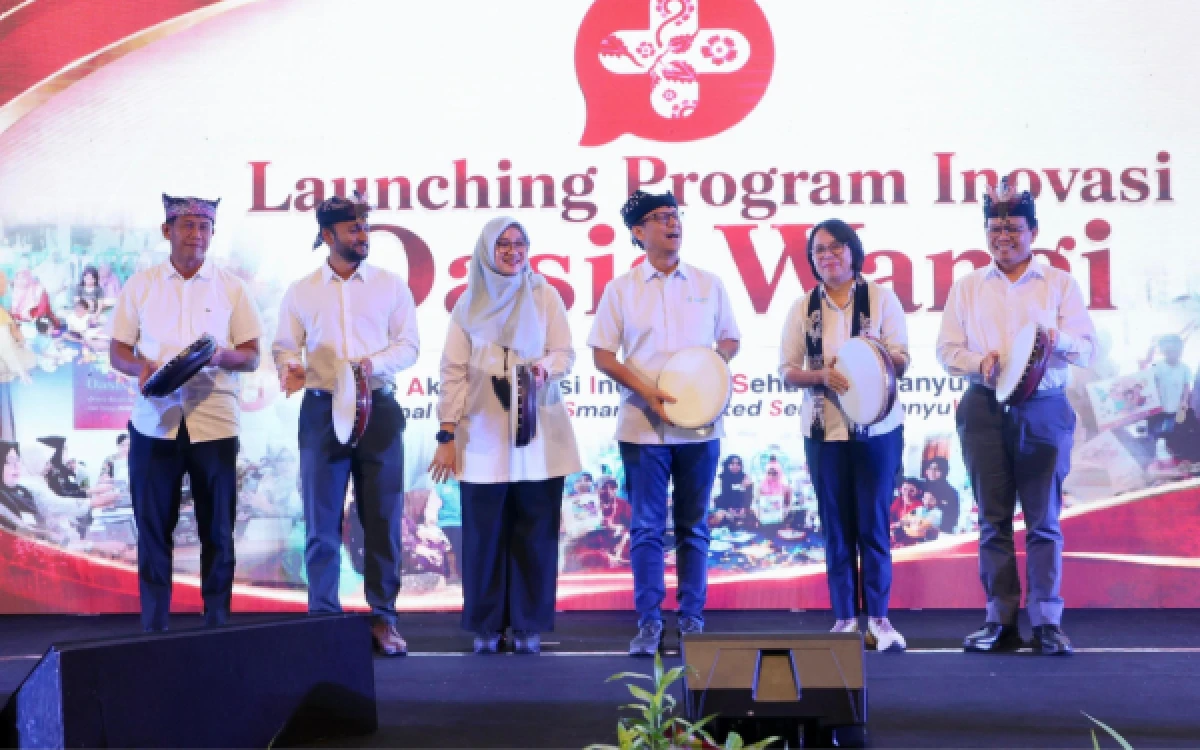 Thumbnail Berita - Diresmikan Menteri Kesehatan, Banyuwangi Gandeng Noora Health Luncurkan Konsultasi Kesehatan Hotline via Whatsapp 24 Jam