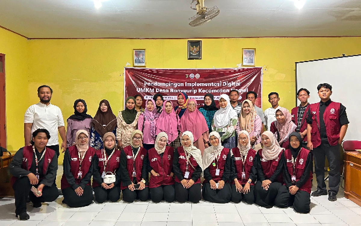 Thumbnail Berita - Dorong Kemajuan Ekonomi Desa, Mahasiswa KKN UINSA Sosialisasi dan Pendampingan Digitalisasi UMKM di Banyuurip Ngawi
