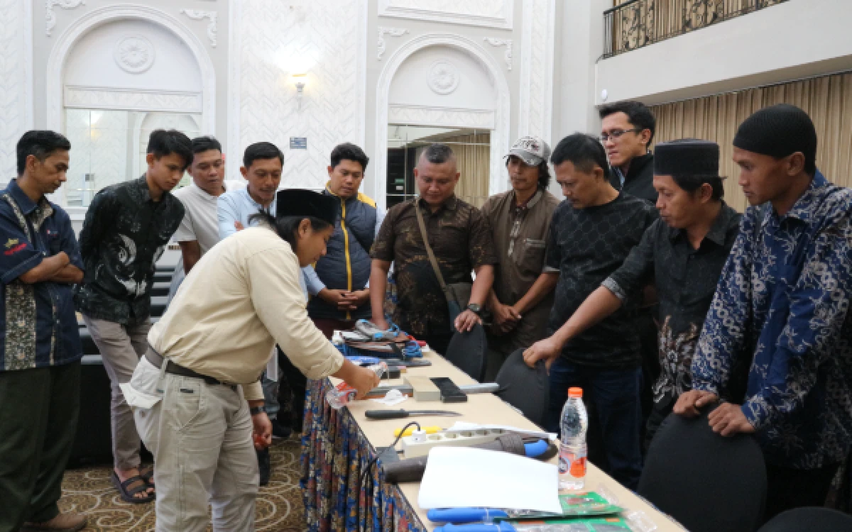 Thumbnail Berita - BI Malang Cetak Juru Sembelih Halal Bersertifikat Melalui Si JULES dan Qurbania