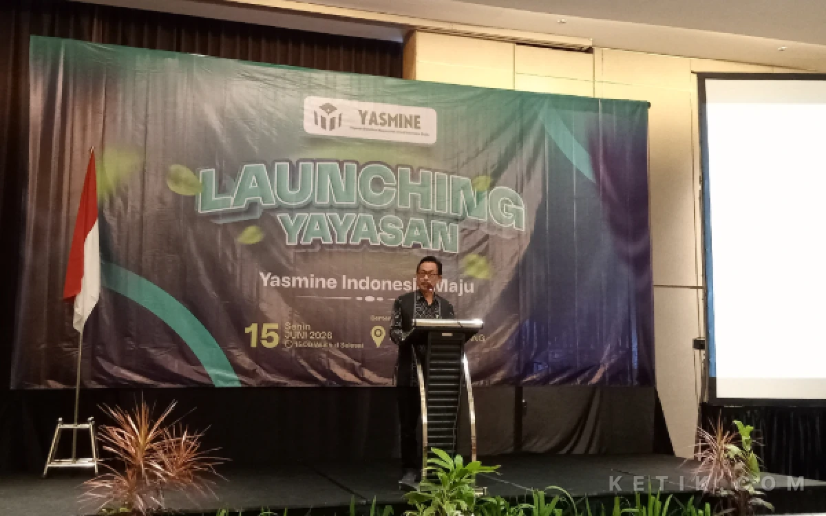 Foto Ketua Yayasan Yasmine Indonesia Maju, Prof. Dr. H. M. Zainuddin, MA., menyampaikan tujuan Yayasan Yasmine Indonesia Maju untuk menciptakan pembangunan berkelanjutan pada masyarakat Malang Raya. (Foto: Aliyah/Ketik.com)