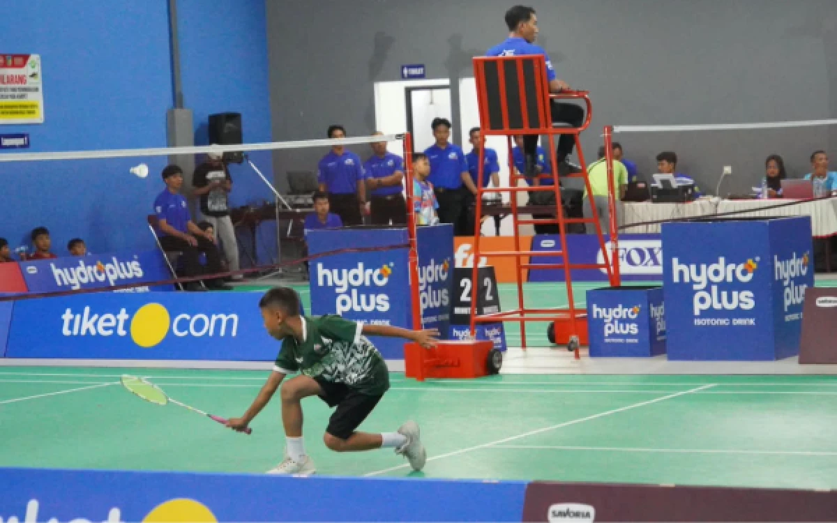 Thumbnail Berita - Ratusan Atlet Muda Ikuti Kejurkab PBSI Kediri, Mas Dhito: Cetak Generasi Juara