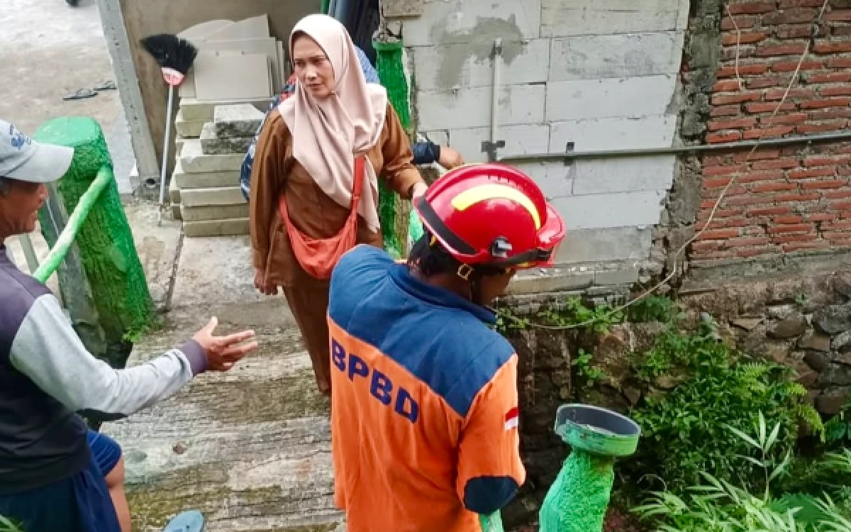 Thumbnail Berita - BPBD Kota Batu Asesmen 108 Titik Bencana, Puluhan Lokasi Terima Bantuan Rehabilitasi