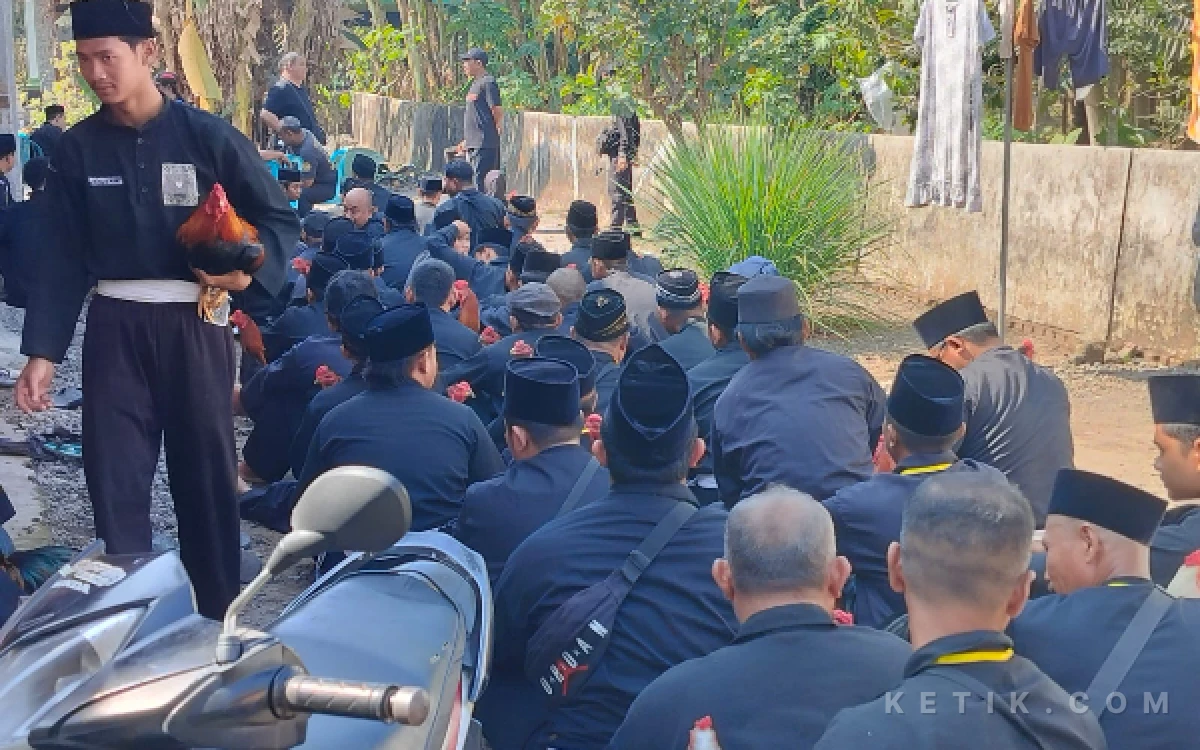 Thumbnail Berita - Ratusan Calon Warga PSHT Ikuti Tes Jago di Kanigoro Blitar, Uji Mental dan Tanggung Jawab Sebelum Disahkan