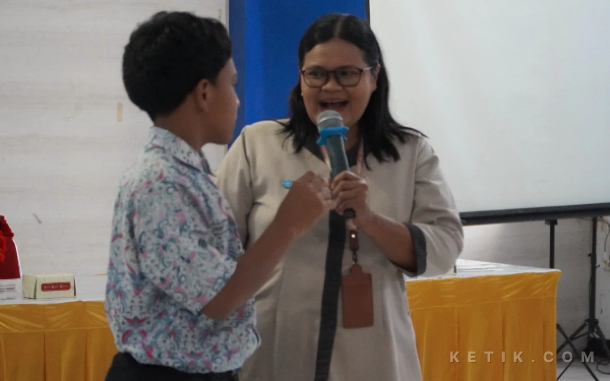 Thumbnail Berita - Hari Apoteker, RSUD dr. Darsono Pacitan Edukasi 90 Pelajar SMPN 2 soal Bahaya Narkotika