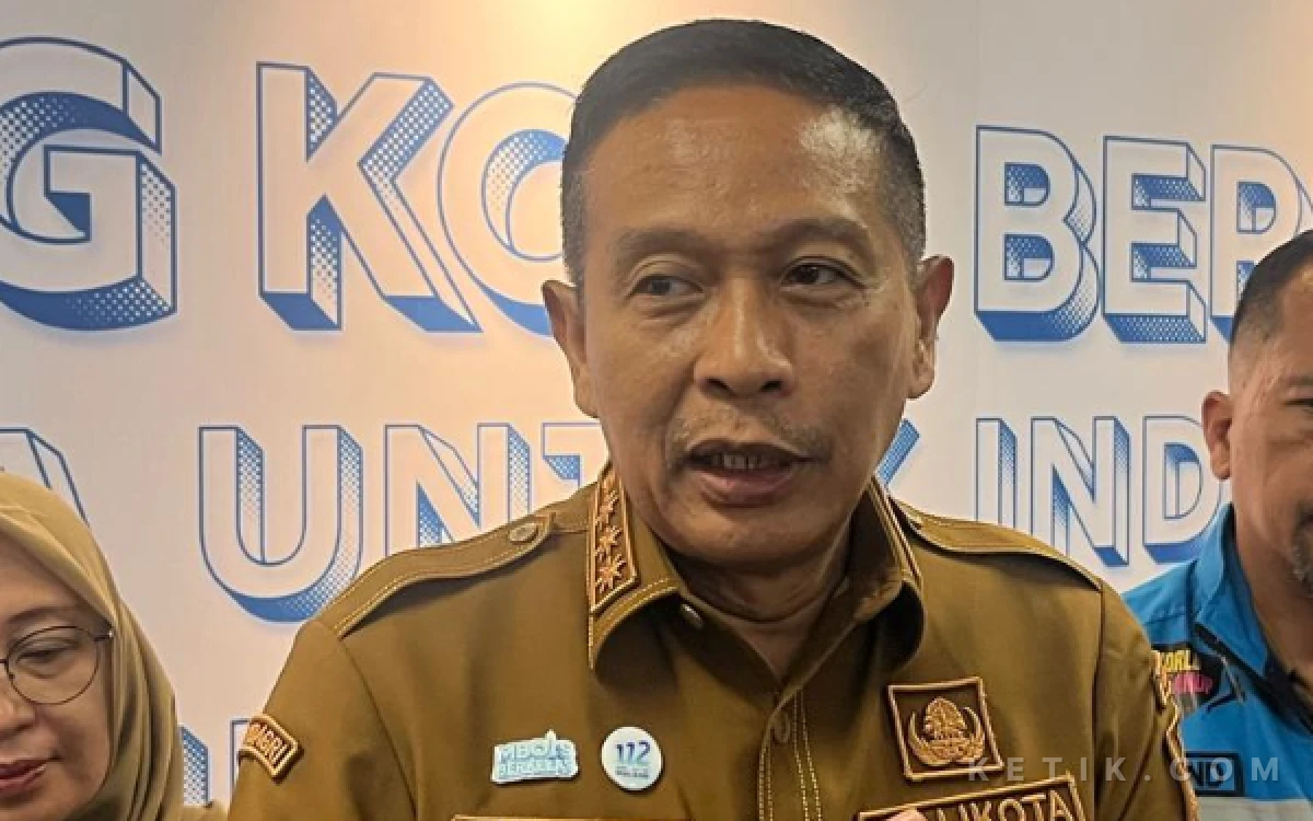 Thumbnail Berita - Anggaran BBM Tak Cukup Setahun, Pemkot Malang Lirik Mobil Listrik untuk Kendaraan Dinas