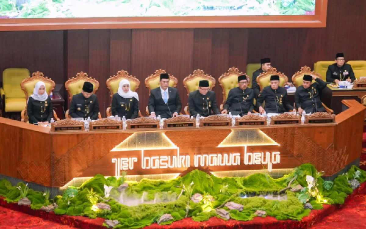Thumbnail Berita - Mentan Amran Apresiasi Sektor Pertanian Jatim, Sejumlah Komoditas Jadi Penopang Pangan Nasional