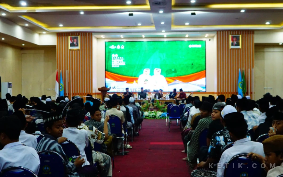Thumbnail Berita - Panggung Santri Talk Jadi Ajang Santri Nurul Jadid Paiton Suarakan Gagasan di Momen HSN