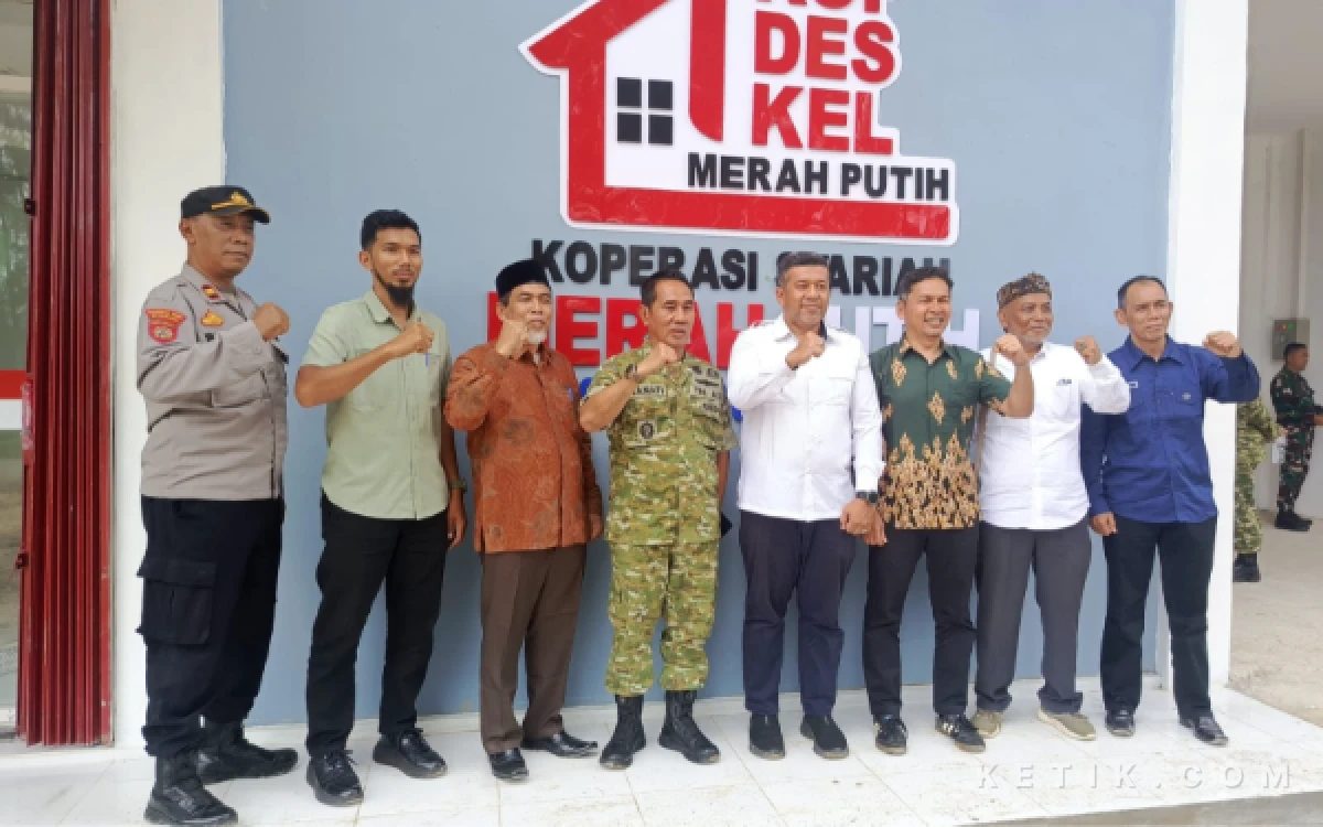 Thumbnail Berita - KDMP Geudubang Jawa di Langsa Diresmikan Presiden Prabowo Subianto Bersama 1.061 Koperasi di Seluruh Indonesia