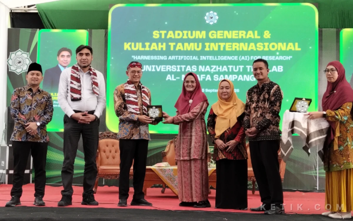 Thumbnail Berita - Gelar Kuliah Tamu Internasional, UNT Al-Muafa Sampang Bahas Tantangan AI dan Robotika