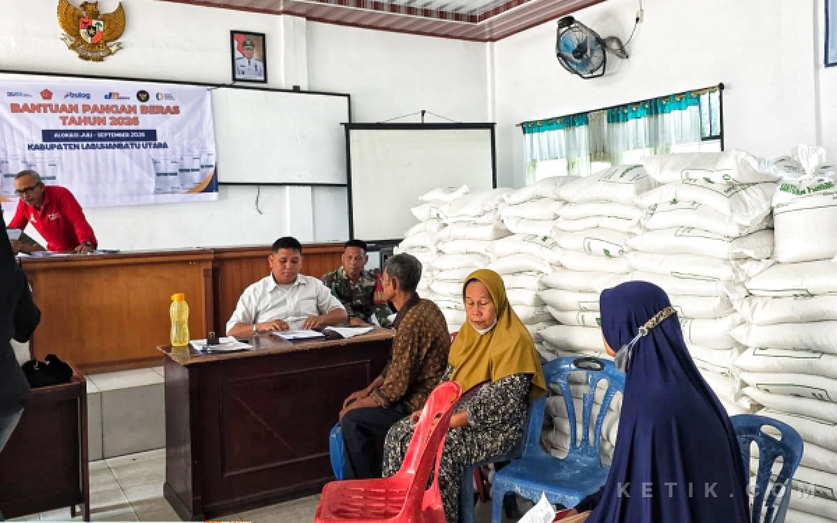 Thumbnail Berita - Bulog Labuhanbatu Salurkan Beras Bantuan Pangan Kepada 146 Ribu PBP