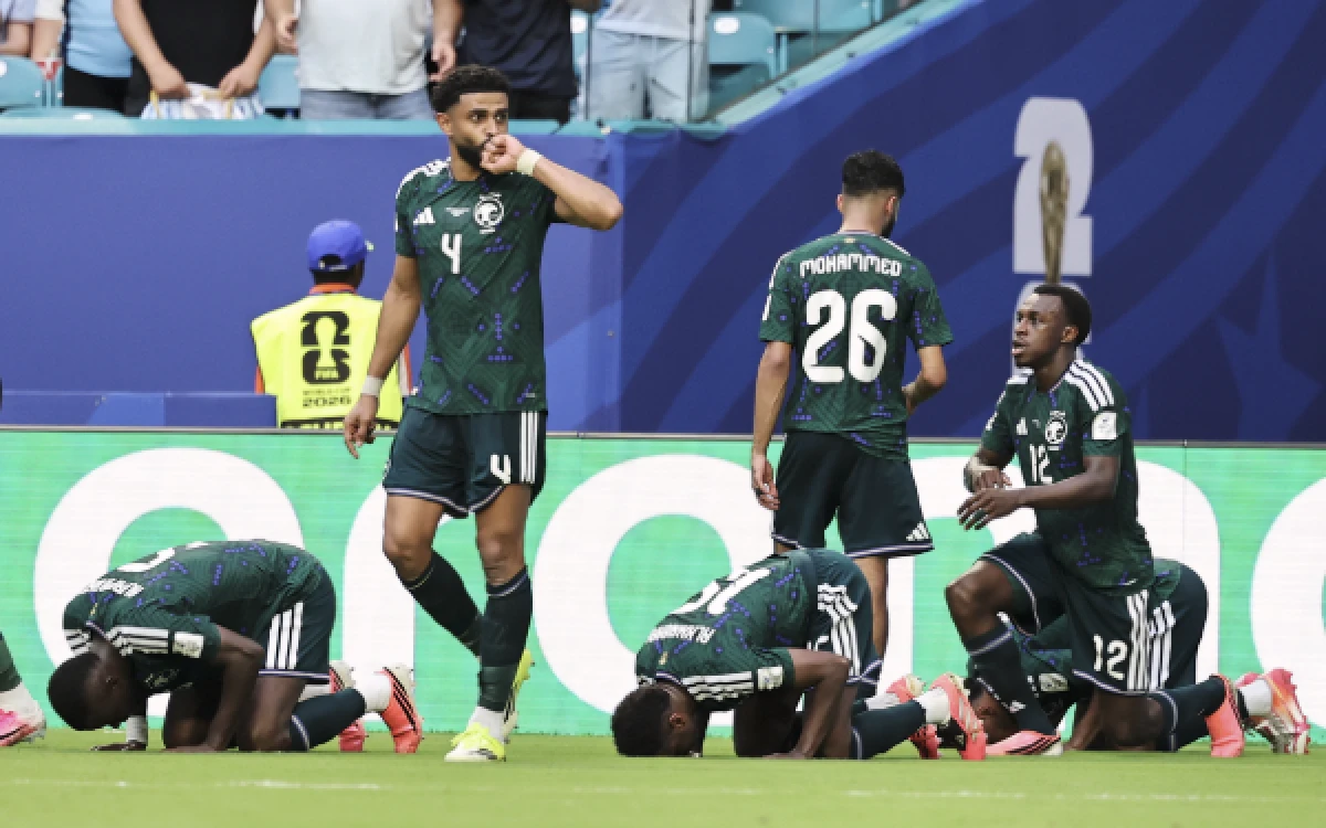 Thumbnail Berita - Hasil Piala Dunia 2026: Arab Saudi Tahan Imbang Uruguay 1-1