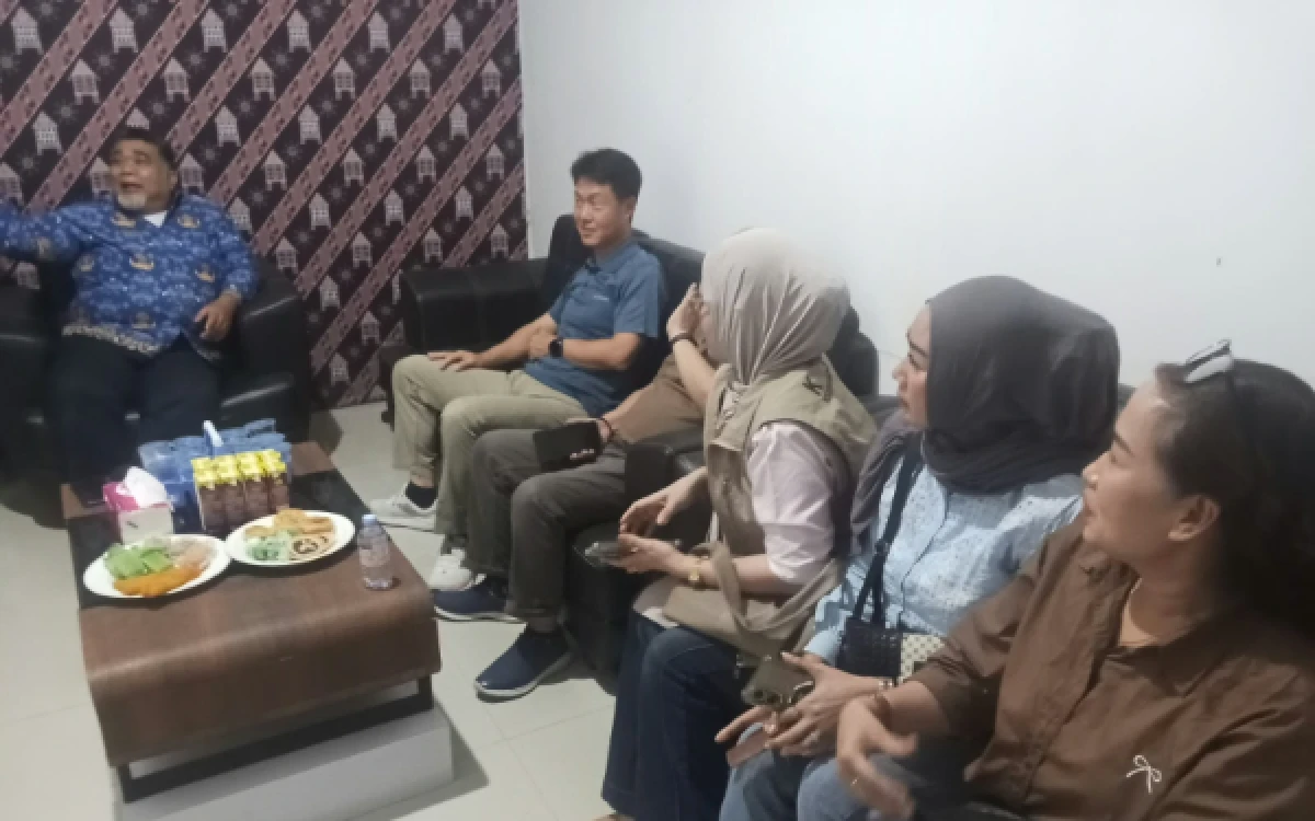 Thumbnail Berita - Ribuan Pekerja PT PWI 6 Kena PHK, Disnaker Lebak Tawarkan Pelatihan Wirausaha