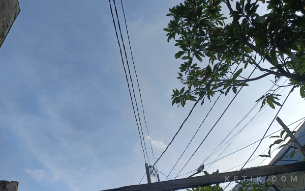 Thumbnail Berita - BMKG: Cuaca Kota Surabaya dan Sidoarjo Cerah Berawan Senin 11 Mei 2026