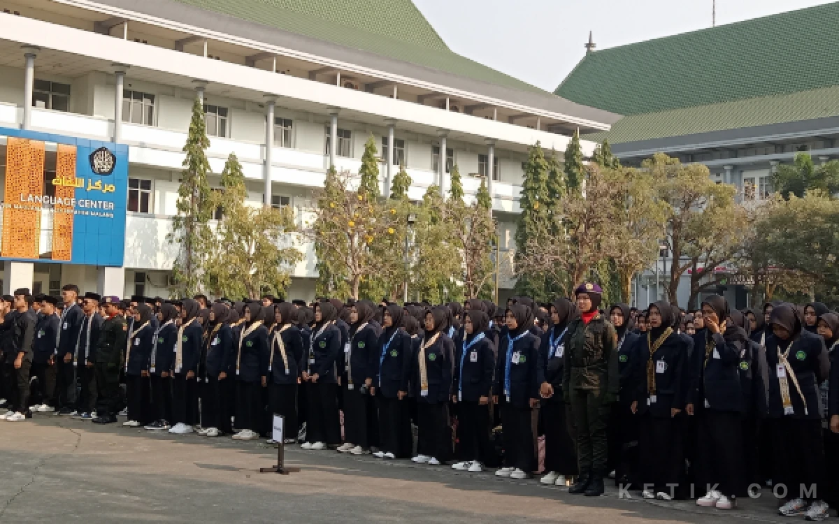 Thumbnail Berita - Pimpin Upacara HUT ke-81 RI, Rektor UIN Malang Ingatkan Pentingnya Akhlak di Era AI