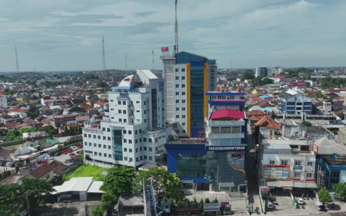 Thumbnail Berita - Ikhtiar Universitas Indo Global Mandiri dalam Pemerataan Dokter di Bumi Sriwijaya