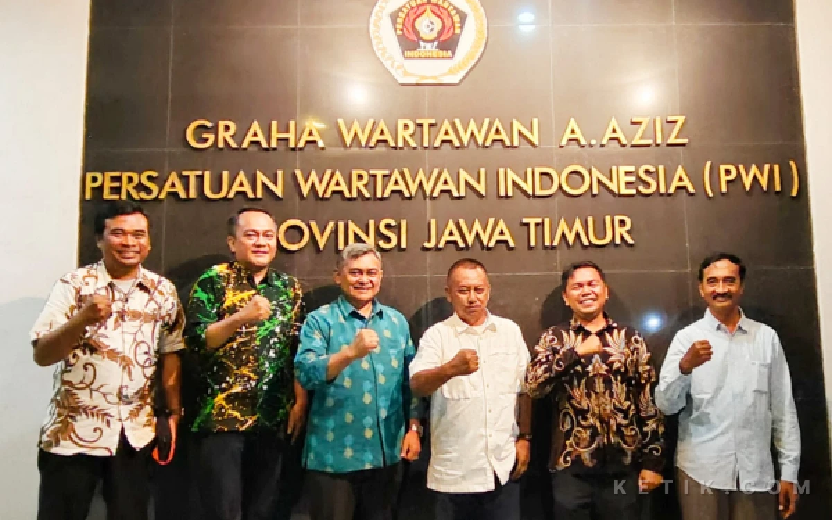 Thumbnail Berita - Malang Megapolitan Digagas dalam Diskusi Bakorwil Malang dan PWI Jatim, Begini Konsepnya!