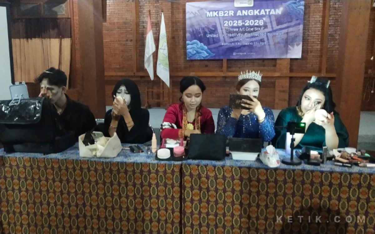 Thumbnail Berita - 167 Mahasiswa Baru Unipa Digembleng, Persaudaraan Jadi Kunci Bertumbuh Bersama