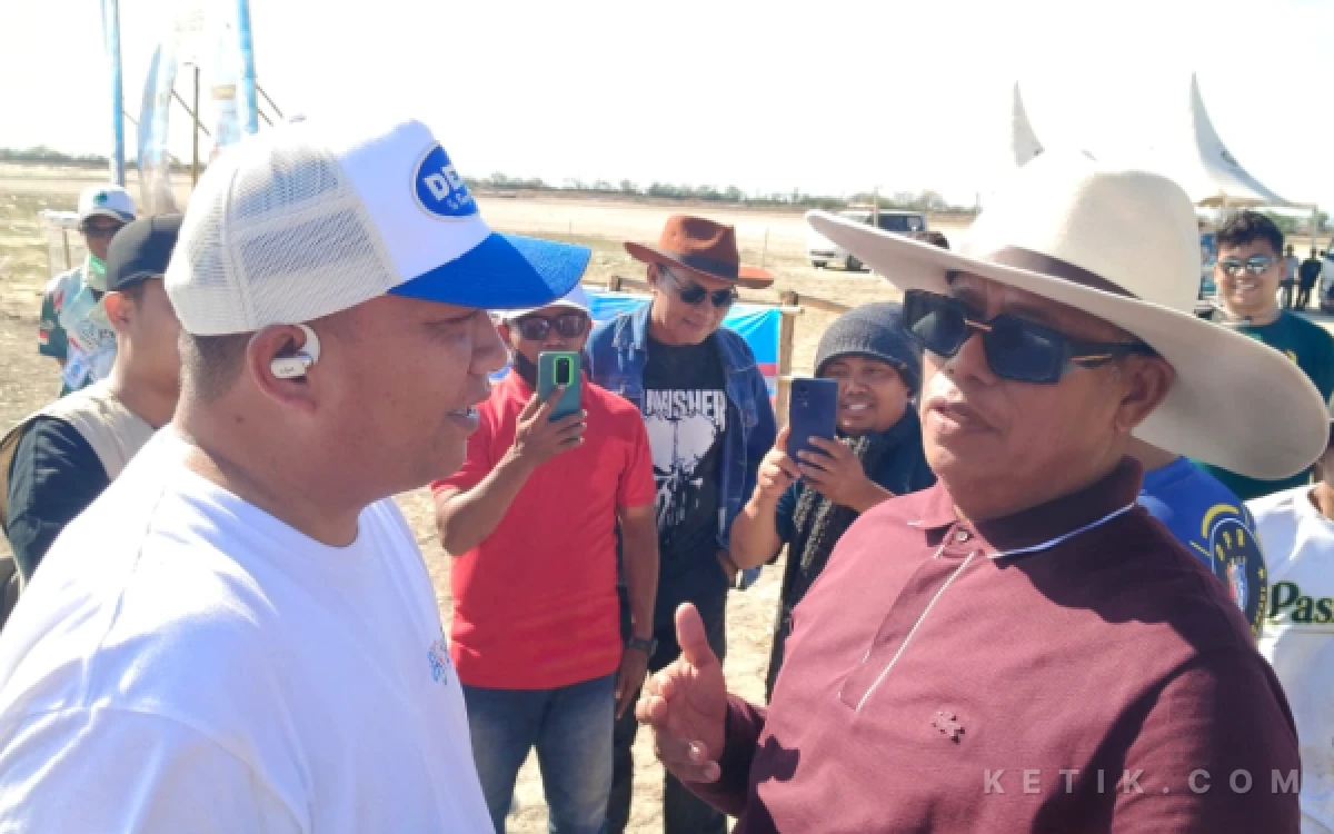 Thumbnail Berita - Pacuan Kuda di Situbondo Sukses Digelar, Bupati Tegaskan Tetap Berbenah