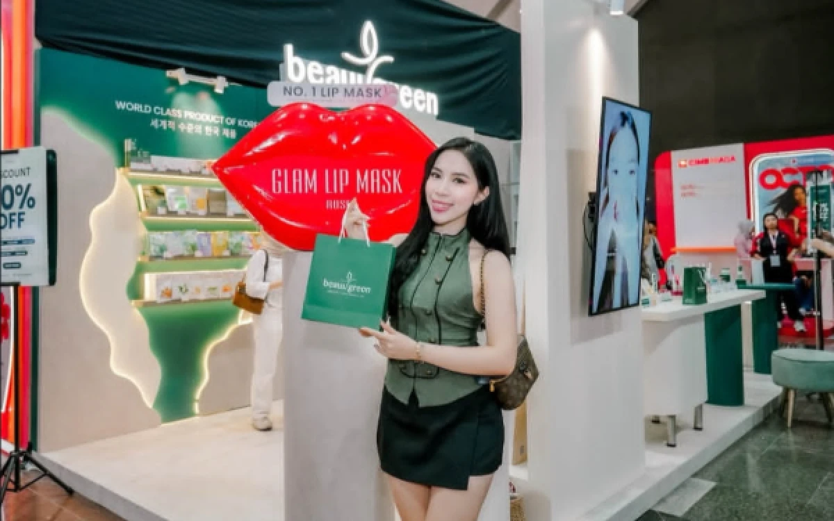 Thumbnail Berita - Diskon hingga 70%, BeautyFest Asia Surabaya Tak Hanya Hadirkan Produk Kecantikan
