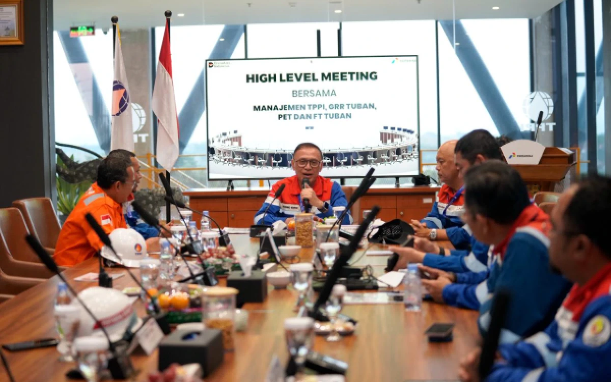 Thumbnail Berita - Komisaris Utama Pertamina Tinjau TPPI, Perkuat Operational Excellence dan Sinergi Pertamina Group