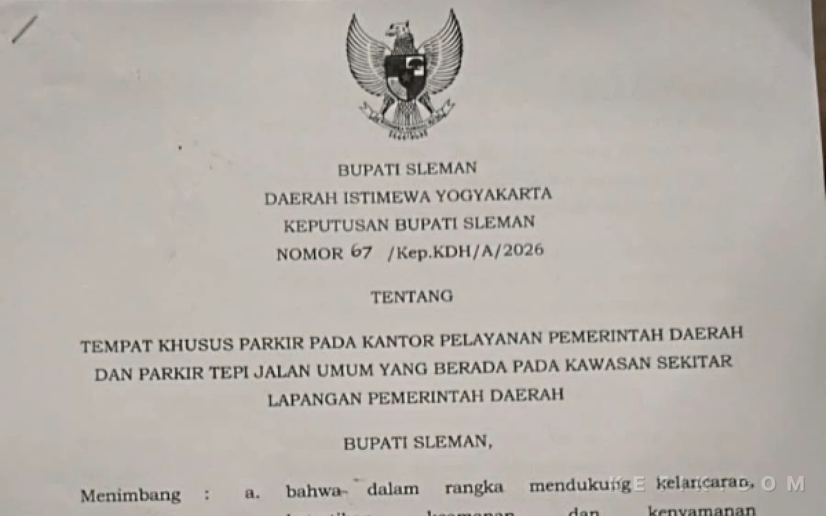 Foto Salinan Keputusan Bupati Sleman Nomor 67/Kep.KDH/A/2026 terkait regulasi perparkiran terbaru di kawasan Lapangan Pemda, Beran, Sleman. (Foto: Fajar R/Ketik.com)