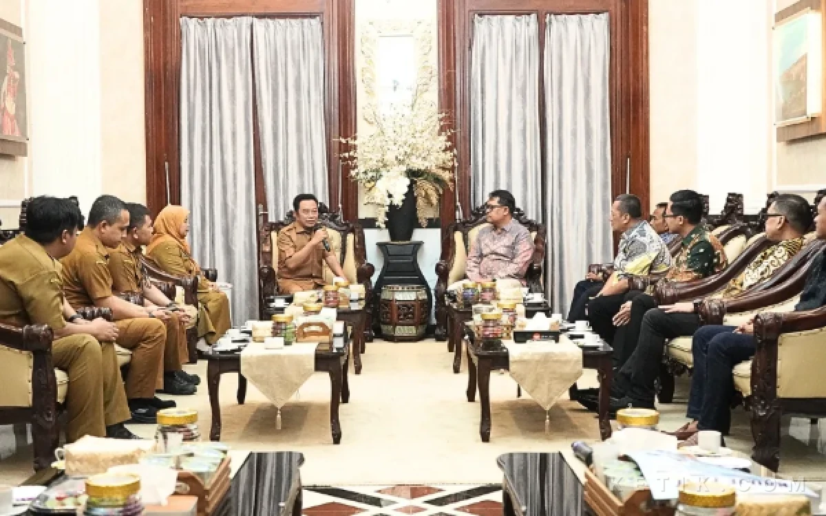 Thumbnail Berita - Hamid Wahid Rangkul KAUJE, Bondowoso Disiapkan Jadi Tuan Rumah Event Berskala Nasional