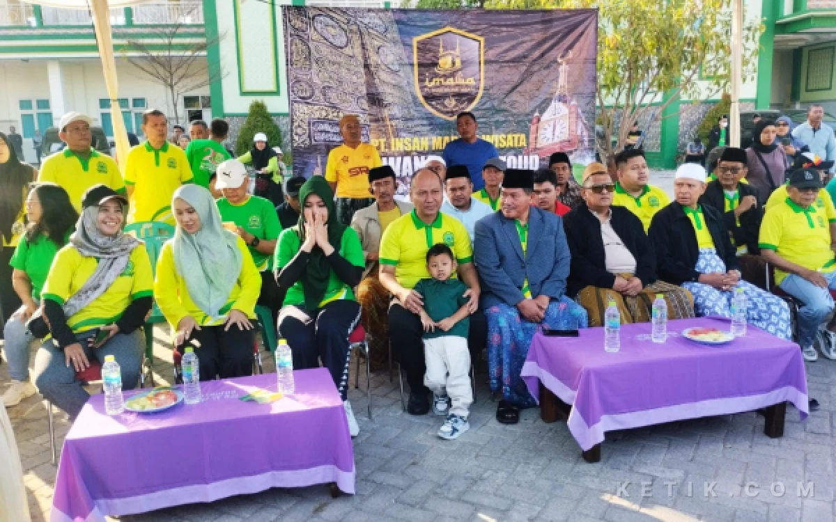 Thumbnail Berita - Harlah Ke-20 Al-Fatimah Modern Bojonegoro Dorong Kemandirian Ekonomi Pesantren