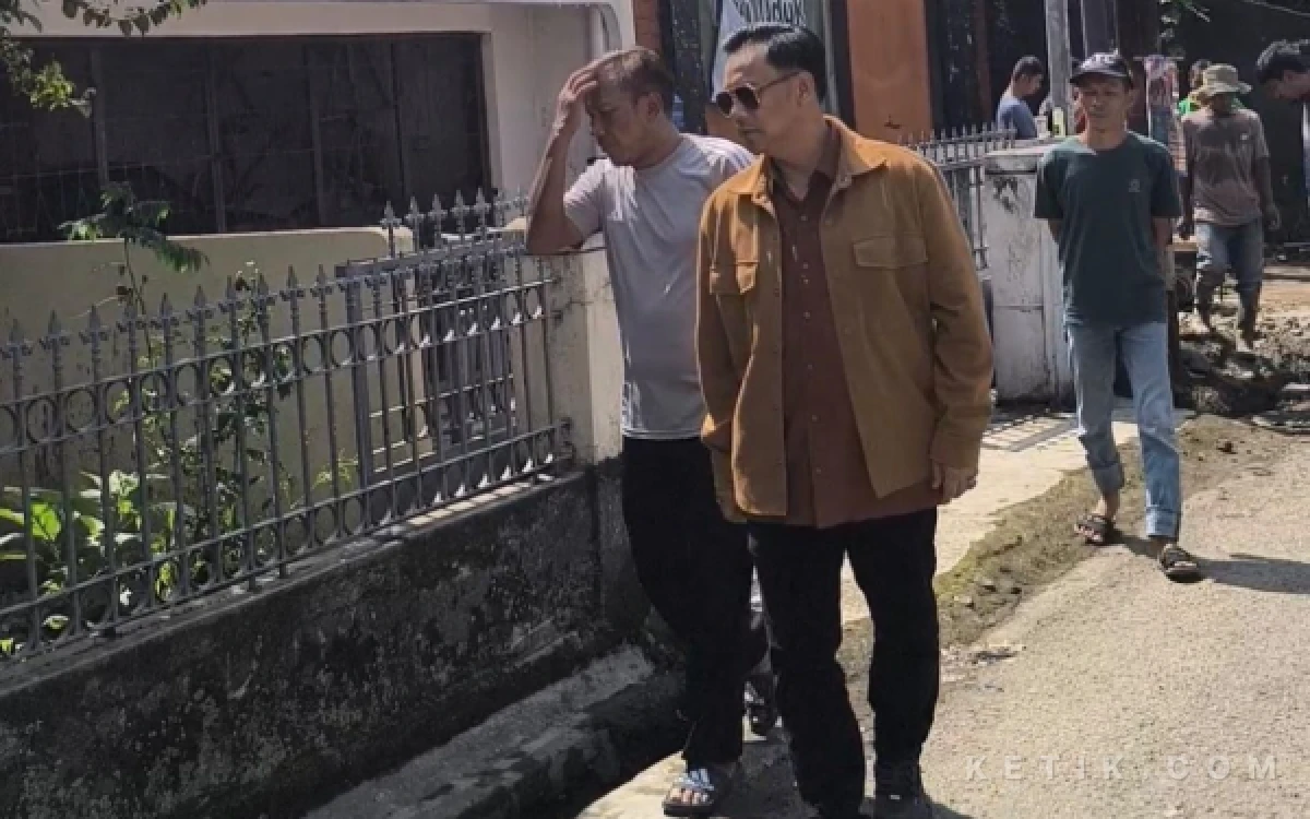 Thumbnail Berita - Tinjau Normalisasi Drainase, Hailuki Ingatkan Pemkab Bandung Soal Banjir Langganan Soreang
