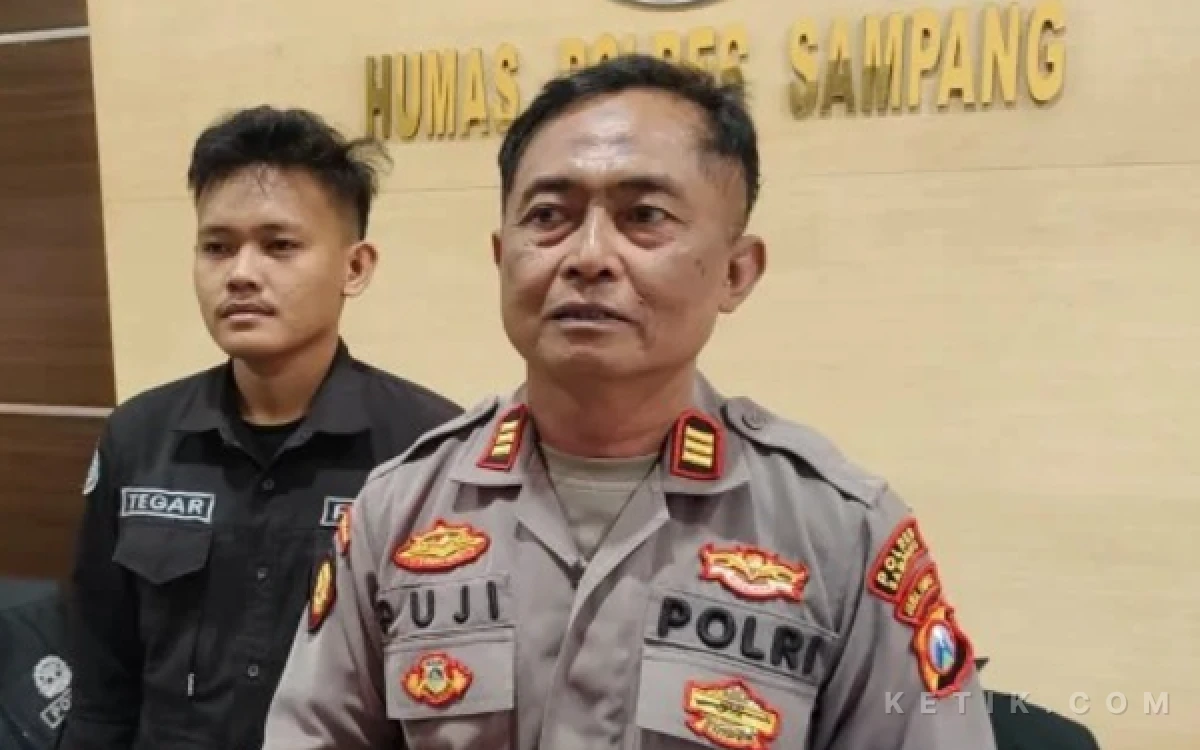 Thumbnail Berita - Diduga Terlibat Kasus Narkoba, Warga Batioh Sampang Ditangkap Polisi