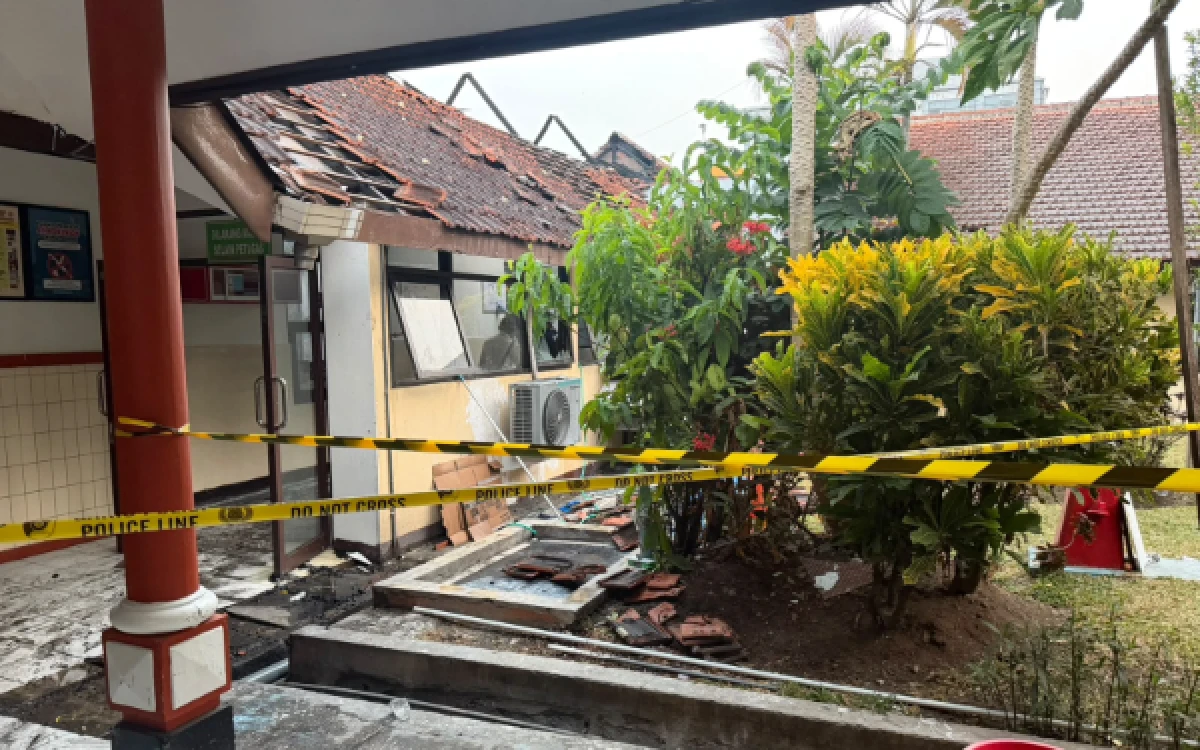 Thumbnail Berita - Penyebab Kebakaran di Instalasi Gizi RSSA Malang Terkuak, Exhaust Fan Overheat Jadi Penyebab