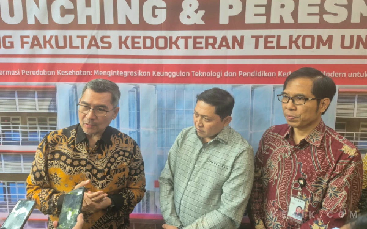 Thumbnail Berita - FK Tel-U Resmi Diluncurkan, Kemenkes Soroti Kualitas Generasi Pertama Dokter Berbasis AI