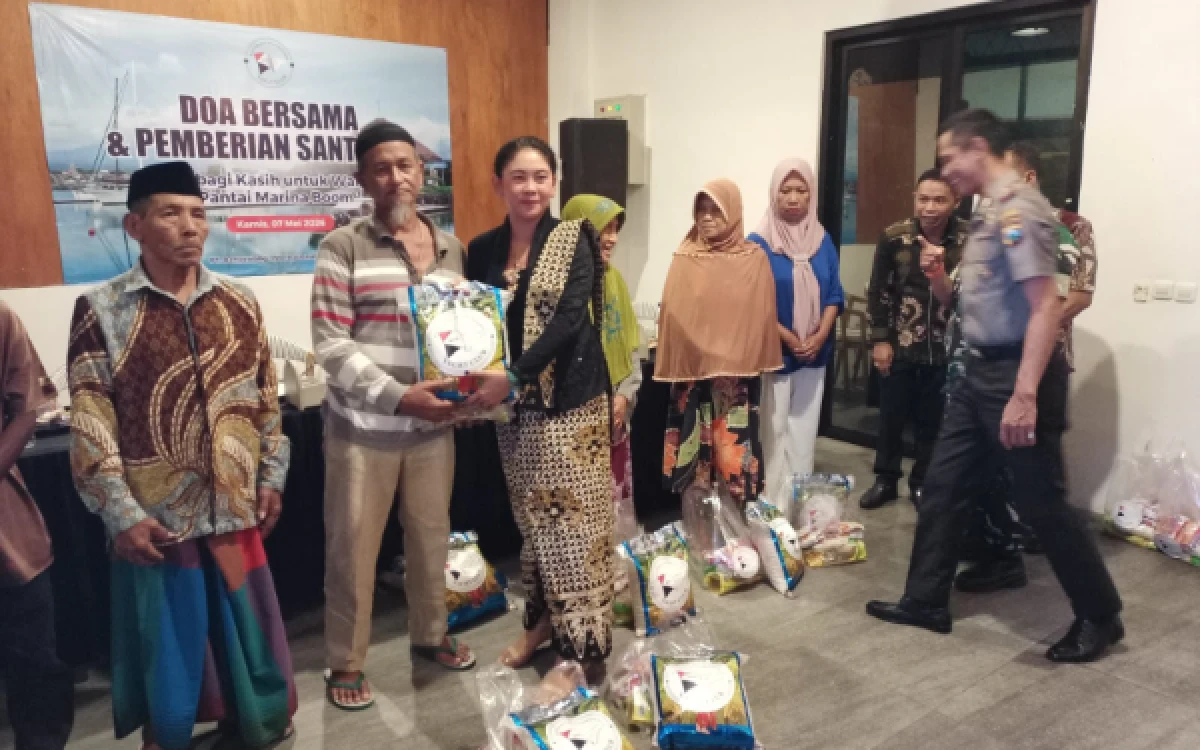Thumbnail Berita - BIYC Pererat Harmoni dengan Warga, Gelar Doa Bersama dan Santunan Anak Yatim di Banyuwangi