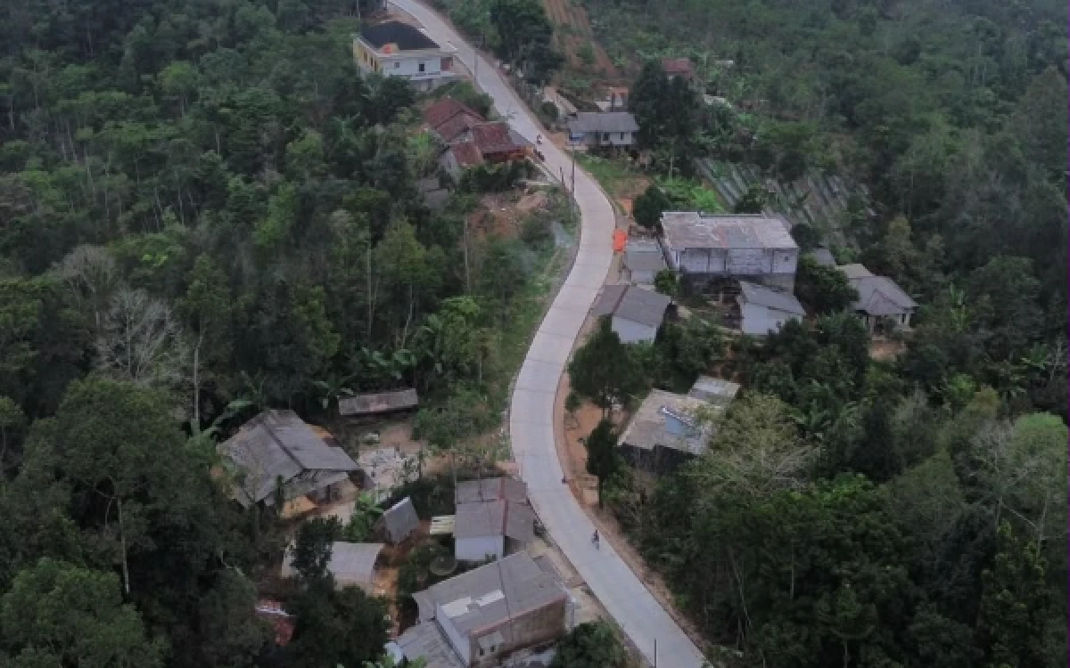 Thumbnail Berita - Pasok Beton Program Bang Andra di Banten, PT Rizki Bangun Beton Utamakan Mutu