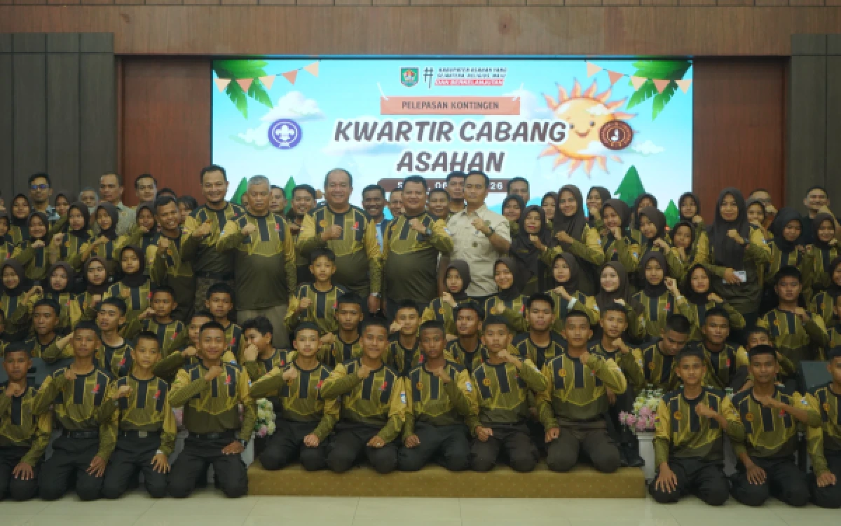 Thumbnail Berita - Lepas Kontingen Kwarcab Pramuka Asahan Menuju Jambore, Simak Pesan Bupati Taufik