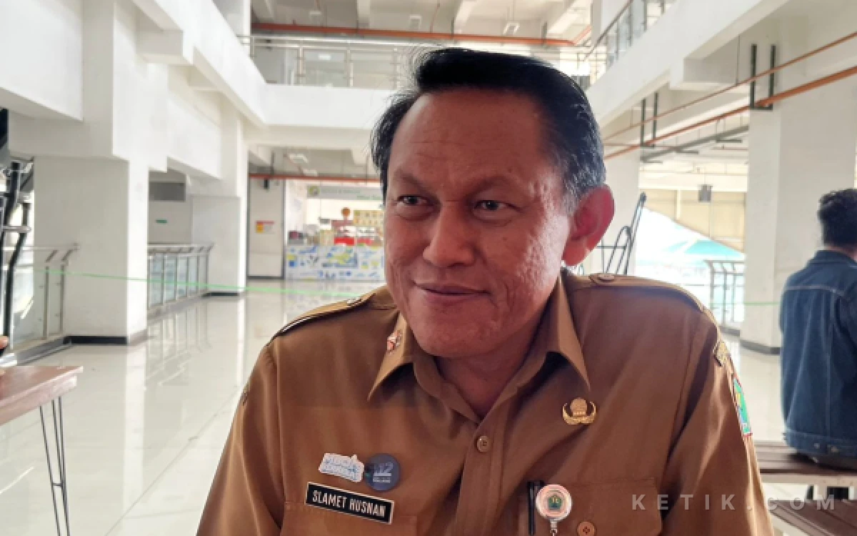 Thumbnail Berita - Limosin vs Brangus! Dua Sapi Berebut Posisi Jadi Pemenang Kurban Presiden Prabowo di Kota Malang