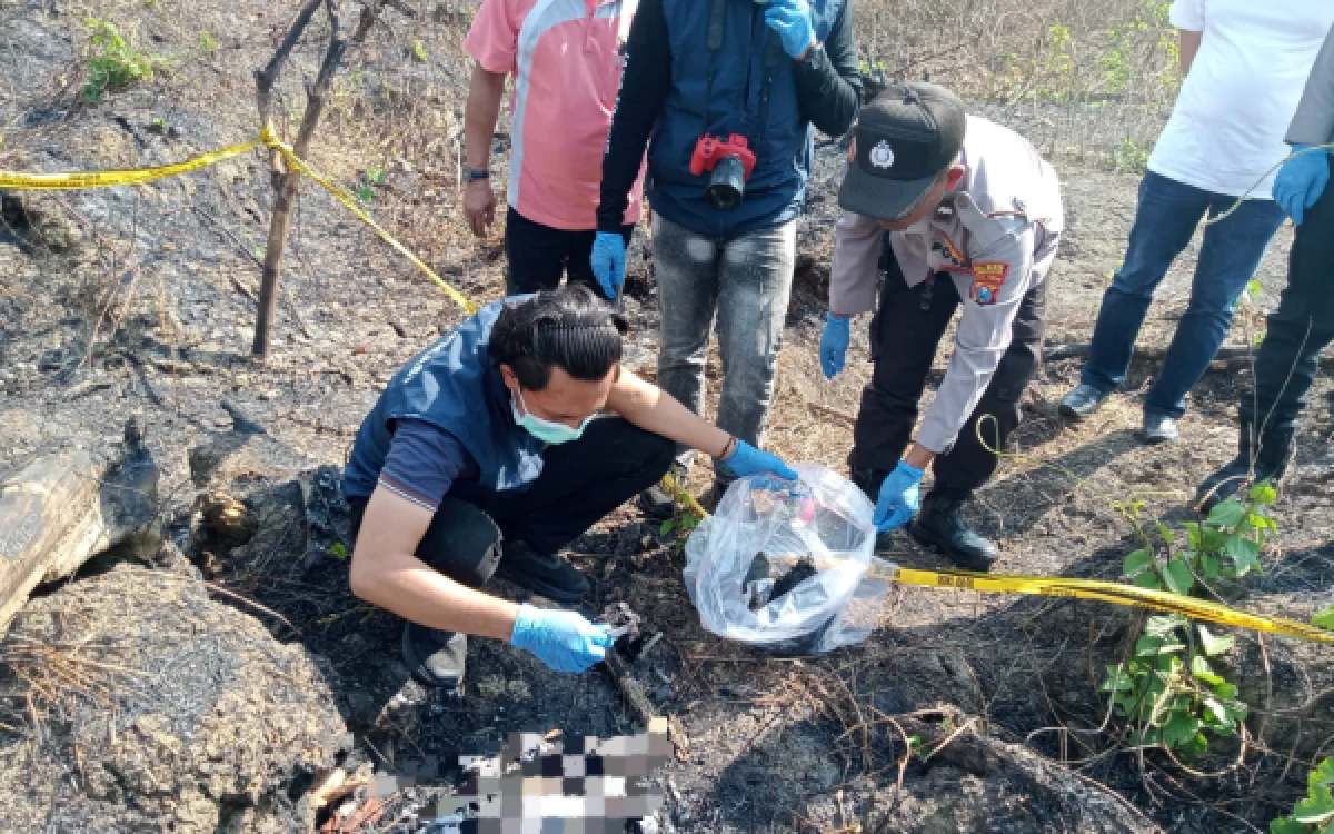 Thumbnail Berita - Mencari Pakan Ternak, Warga Lamongan Temukan Kerangka Manusia