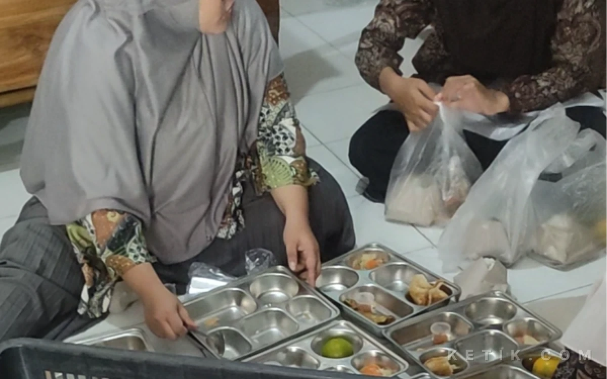 Thumbnail Berita - Insentif SPPG Dirombak Rp 6 Juta Jadi Rp 2 Ribu, Pengamat : Tidak Pengaruhi Cuan Pengelola Dapur.  Apa Saja ?