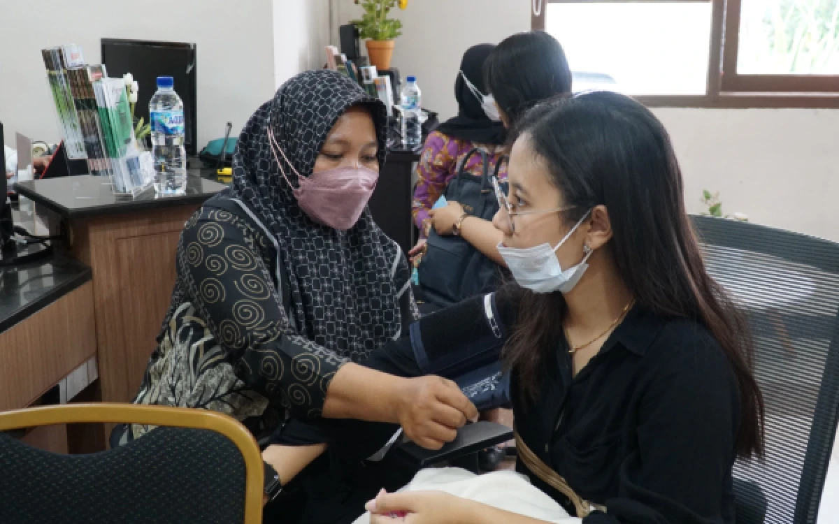 Thumbnail Berita - Cegah Kanker Serviks, BBPOM Surabaya Gelar Vaksin HPV Dosis Ketiga