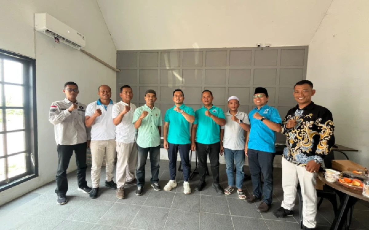 Thumbnail Berita - Sinergi Kian Solid, Partai Gelora dan Bawaslu Probolinggo Sepakat Kawal Demokrasi Bermartabat