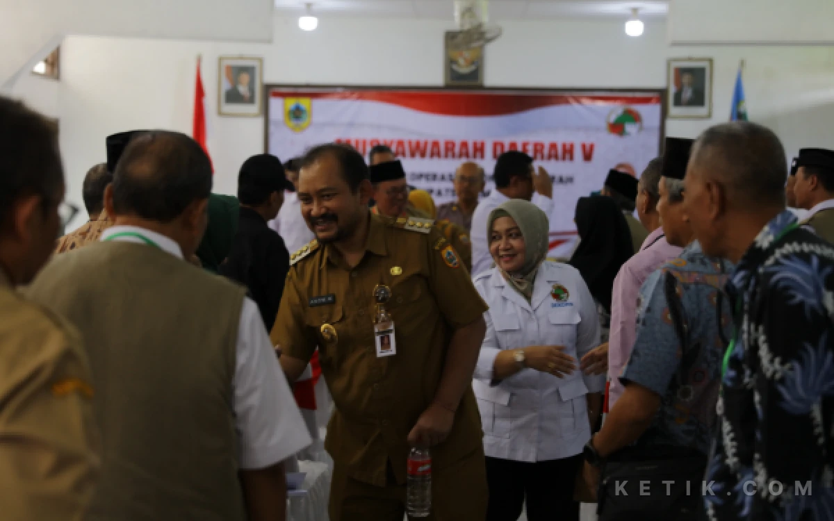 Thumbnail Berita - Bupati Anom: SDM dan Kekompakan Jadi Kunci Kemajuan Koperasi di Pemalang