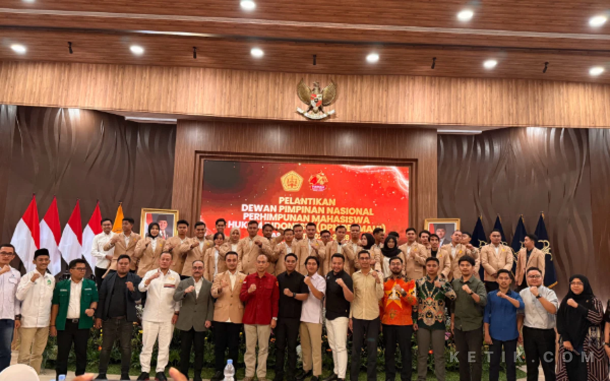 Thumbnail Berita - Pelantikan DPN PERMAHI, Mahasiswa Hukum Punya Tanggung Jawab Jaga Negara Hukum dan Demokrasi