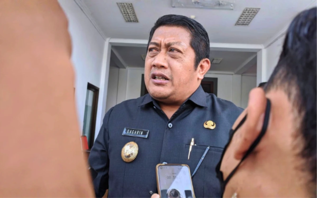 Thumbnail Berita - Intip Isi Rp8,1 M LHKPN Wabup Pacitan Gagarin Sumrambah, Koleksi 28 Aset Tanah-Fortuner